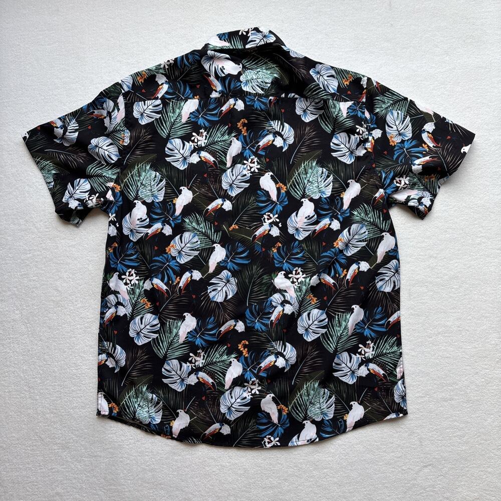 Tunevuse Tropical Bird Print Button Down Shirt Mens Size Medium Black Floral - Picture 12 of 12